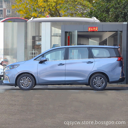 Electrombile pickup truck Euniq 5 Luxury City factory price 4 wheel electric car with solar panel electric MPV EUNIQ 5